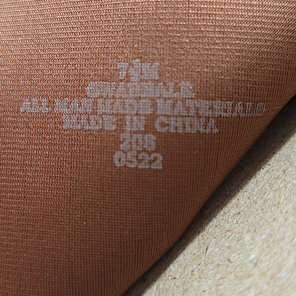 NWOB Guess Abbale Patent Pointed Toe Mid-Calf Block Heel Boots Sz. 7.5M Caramel - Picture 8 of 9